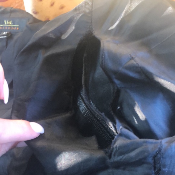 Leather jacket - Picture 11 of 11
